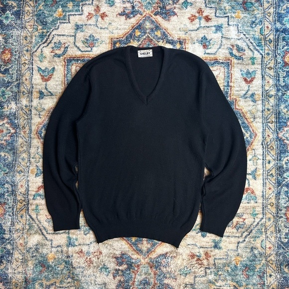 Vintage 1980s Shelby V-Neck Sweater Medium - Picture 1 of 3
